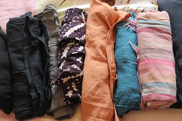 10 amazing tips how to pack when travelling